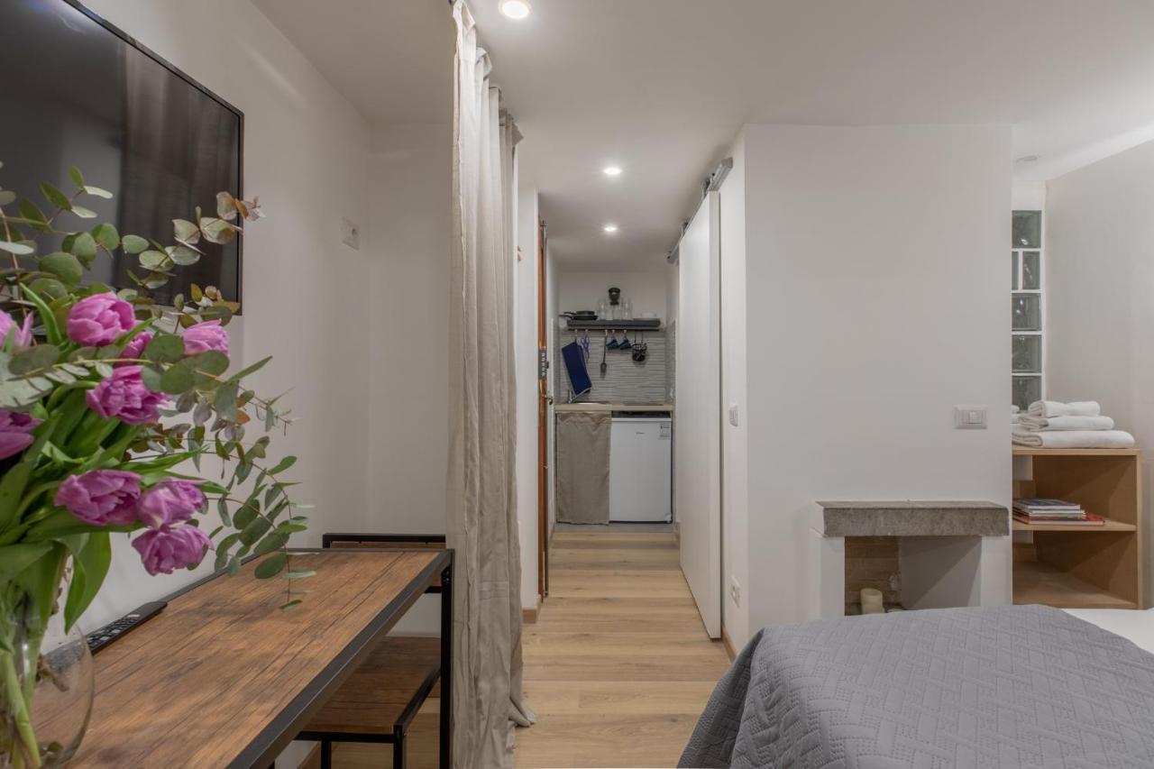 Iflat Small Studio In The Heart Of Trastevere Apartment Рим Екстериор снимка